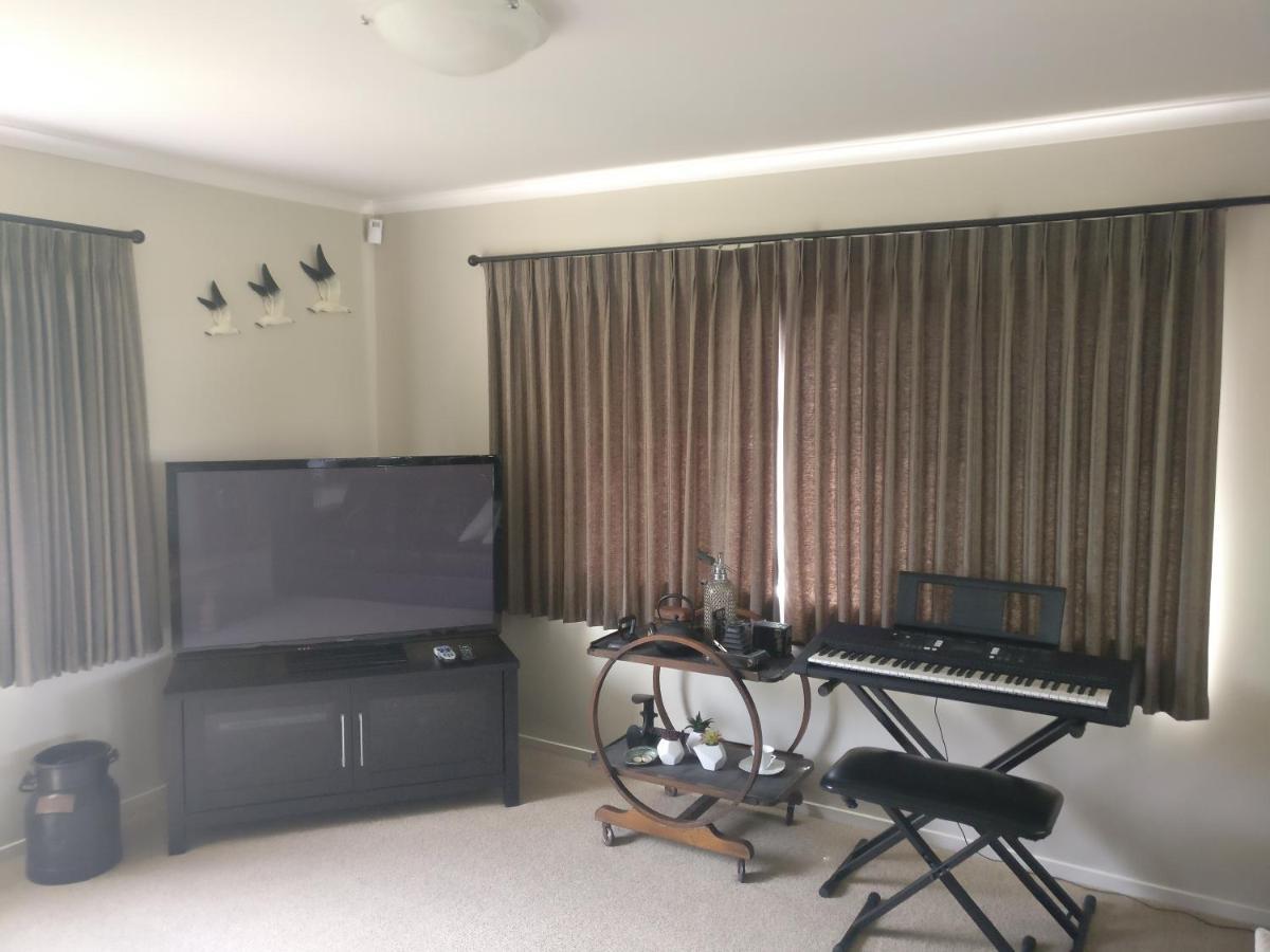 Addsbury House Appartamento Whangamata Esterno foto